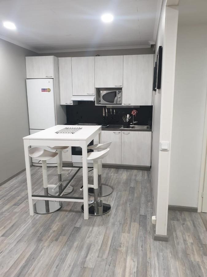 Alexi Apartments - Newly Renovated Apt In The Heart Of The City Near To Railway Station And Nokia Arena Tampere Kültér fotó