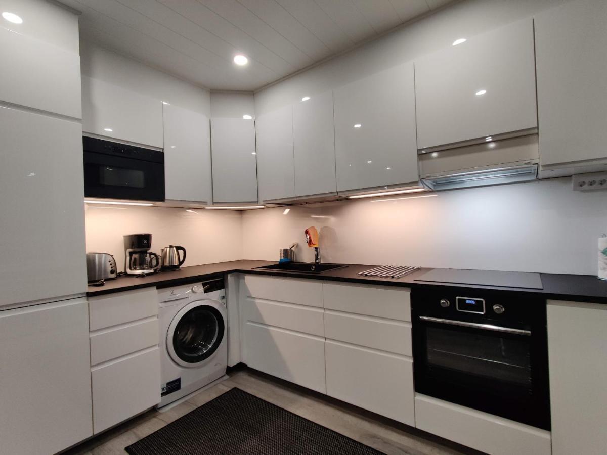 Alexi Apartments - Newly Renovated Apt In The Heart Of The City Near To Railway Station And Nokia Arena Tampere Kültér fotó