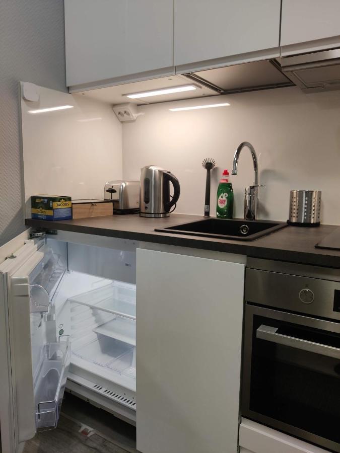 Alexi Apartments - Newly Renovated Apt In The Heart Of The City Near To Railway Station And Nokia Arena Tampere Kültér fotó